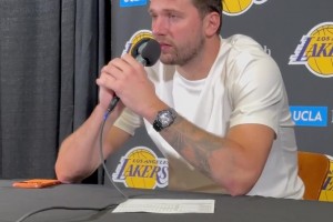 东契奇谈吃到16T：我不是故意的，是比塔泽用塞尔维亚语说要“🌿我全家”